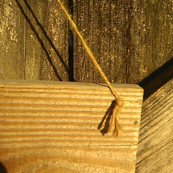 Recycled Wooden Love Sign - Picture 6 of 8